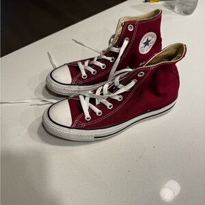 Converse woman’s High-Top Sneakers - Burgundy